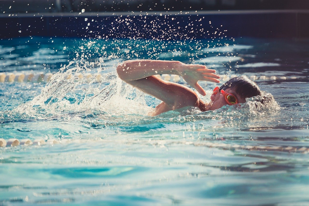 Las ventajas de tener una piscina en tu vivienda